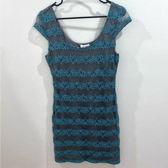 Gray and aqua lace bodycon mini dress size large - Picture 3 of 5